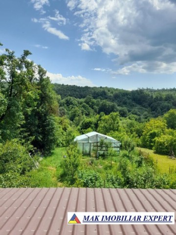 de-vanzare-vila-6-camere-teren-1300-mp-cretisoara-campulung-muscel-arges-9