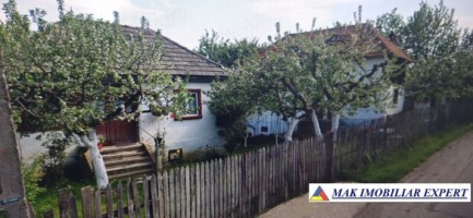 casa-2-camere-teren-2600-mp-de-vanzare-in-boteni-arges