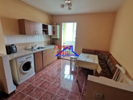 inchiriez-apartament-2-camere-decomandat-zona-strand-4