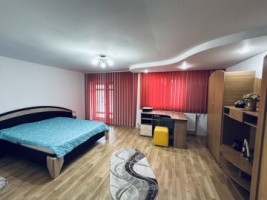 casa-de-vanzare-zona-petru-rares-pret-135000-negociabil-3