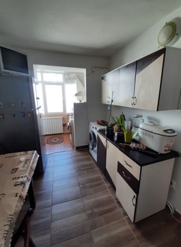 apartament-3-camere-zona-bulevard-in-spate-la-pasapoarte-3