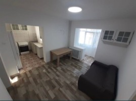 apartament-3-camere-renovat-in-totalitate-et-2