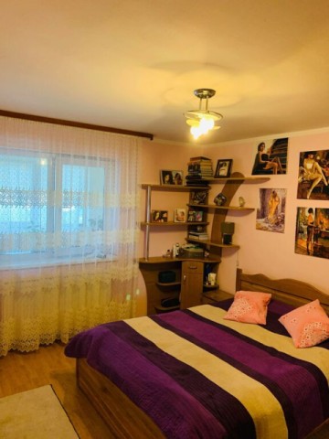 de-vanzare-spatiu-comercial-cu-preluare-afacere-apartament-3-camere-130000-euro-negociabil-1