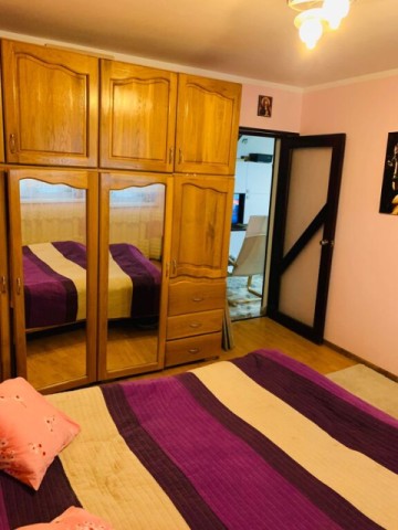 de-vanzare-spatiu-comercial-cu-preluare-afacere-apartament-3-camere-130000-euro-negociabil-2