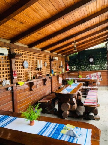 de-vanzare-spatiu-comercial-cu-preluare-afacere-apartament-3-camere-130000-euro-negociabil-8