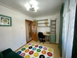apartament-cu-4-camere-de-inchiriat-etaj-3-2
