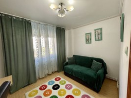 apartament-cu-4-camere-de-inchiriat-etaj-3-5