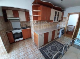 apartament-4-camerezona-centrala-decomandat-suprafata-85-mp-pret-320-euro-4