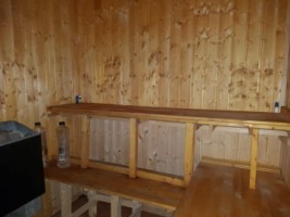 casa-p1teren-700-mpzona-calea-nationala-pret-800-euro-6