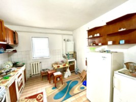 de-vanzare-apartament-cu-3-camere-decomandat-zona-capat-1-4