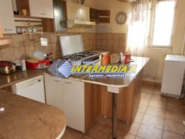 casa-de-inchiriat-cu-5-camere-in-alba-iulia-mobilata-si-utilata-in-centru-1
