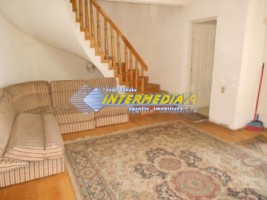 casa-de-inchiriat-cu-5-camere-in-alba-iulia-mobilata-si-utilata-in-centru
