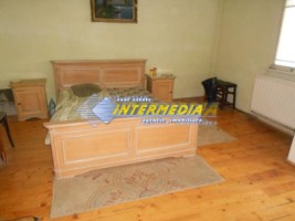 casa-de-inchiriat-cu-5-camere-in-alba-iulia-mobilata-si-utilata-in-centru-7