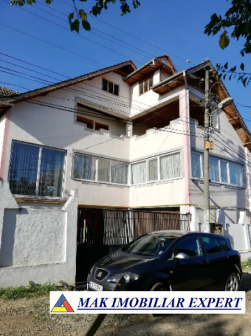 vila-6-camere-cu-teren-600-mp-de-vanzare-in-grui-campulung-muscel-arges