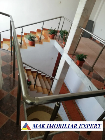 vila-6-camere-cu-teren-600-mp-de-vanzare-in-grui-campulung-muscel-arges-16