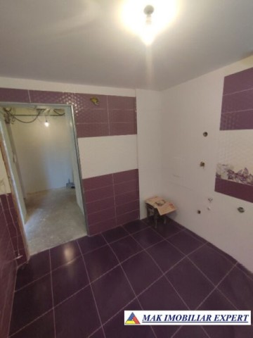 vand-apartament-2-camere-renovat-80-visoi-campulung-muscel-arges-1