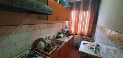 suspendat-malu-rosu-2cam-cf2-44-t-sg-intab-36500-euro-3
