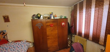 suspendat-malu-rosu-2cam-cf2-44-t-sg-intab-36500-euro-9