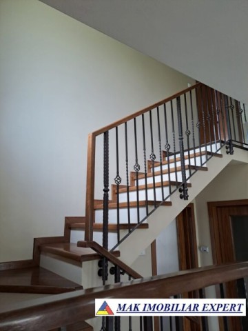 vila-4-camere-cu-teren-500-mp-de-vanzare-in-grui-campulung-muscel-arges-31