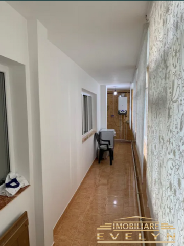 apartament-2-camere-la-parter-zona-capat-1-4