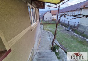 vanzare-casa-in-henig-7