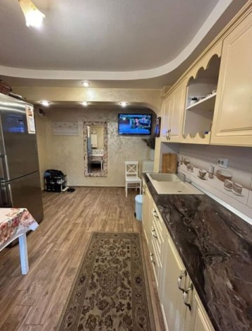 de-vanzare-apartament-cu-2-camere-semidecomandat-zona-stadion-1