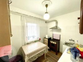 de-vanzare-apartament-cu-3-camere-decomandat-zona-piata-mare-4