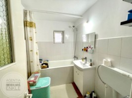de-vanzare-apartament-cu-3-camere-decomandat-zona-piata-mare-5