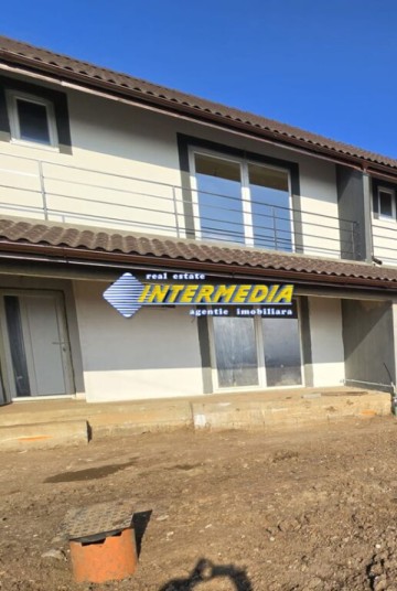 casa-noua-p1-in-zona-cetate-finisata-sau-semifinisata-5
