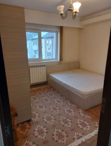 de-vanzare-apartament-cu-2-camere-decomandat-zona-mall-1