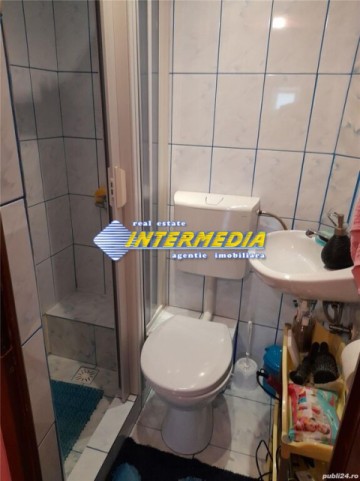 apartament-3-camere-decomandat-de-vanzare-in-alba-iulia-cartier-ampoi-2-14