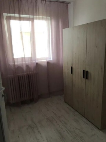 malu-rosu-2cam-renovat-recent-mobutilat-51500-euro-6