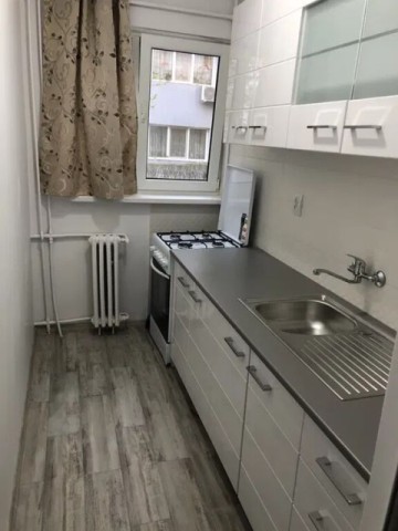 malu-rosu-2cam-renovat-recent-mobutilat-51500-euro-1