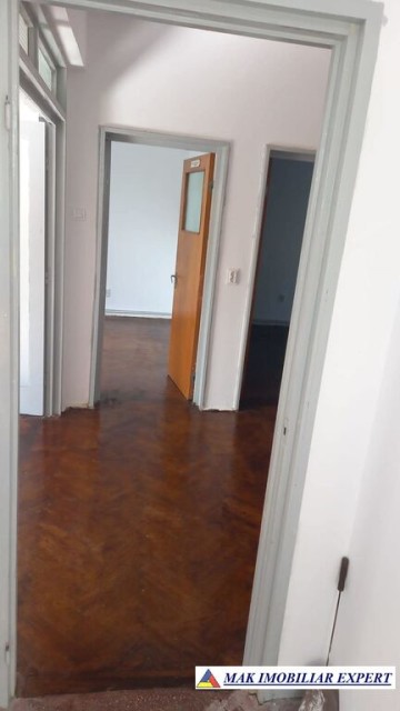 apartament-de-vanzare-3-camere-in-vila-dulpex-teren-170-mp-flamanda-campulung-muscel-arges-5