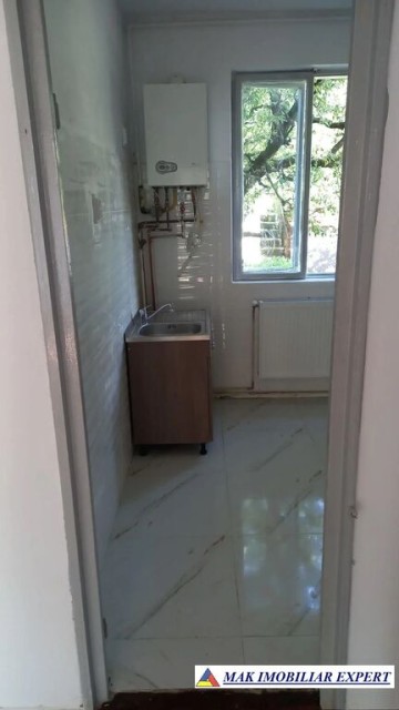 apartament-de-vanzare-3-camere-in-vila-dulpex-teren-170-mp-flamanda-campulung-muscel-arges-8
