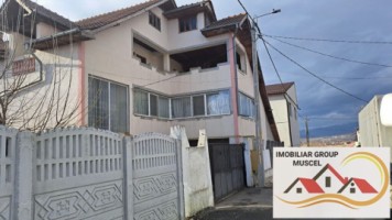 vila-pem-6-camere2-baibucatarie-garaj-si-teren-in-campulung-muscel-zona-grui-pret-135000-euro-negociabil