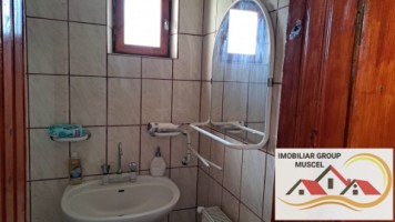 vila-pem-6-camere2-baibucatarie-garaj-si-teren-in-campulung-muscel-zona-grui-pret-135000-euro-negociabil-11