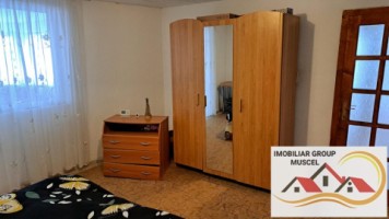 vila-pem-6-camere2-baibucatarie-garaj-si-teren-in-campulung-muscel-zona-grui-pret-135000-euro-negociabil-19