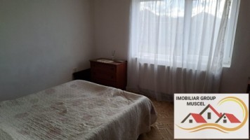 vila-pem-6-camere2-baibucatarie-garaj-si-teren-in-campulung-muscel-zona-grui-pret-135000-euro-negociabil-24