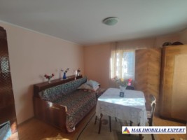 vand-casa-si-anexa-demolabila-cu-teren-de-916-mp-in-centru-campulung-muscel-arges-7
