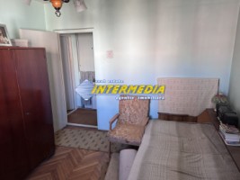 apartament-2-camere-53-mp-de-vanzare-in-cetate-etaj-2-6