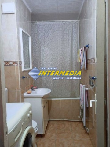 garsoniera-de-inchiriat-32-mp-etaj-intermediar-complet-mobilata-si-utilata-3
