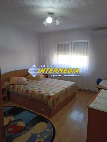 garsoniera-de-inchiriat-32-mp-etaj-intermediar-complet-mobilata-si-utilata-4