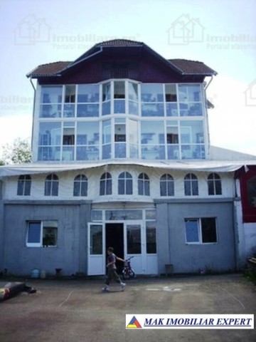 de-inchiriat-vila-9-camere-teren-3500-mp-campulung-muscel-arges-1