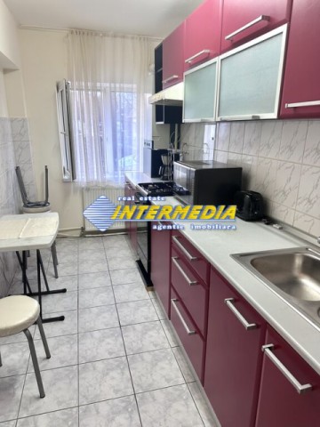 garsoniera-33-mp-de-inchiriat-in-cetate-alba-iulia-mobilata-si-utilata-complet