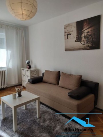 apartament-2-camere-mobilat-zona-cetate-closca-1