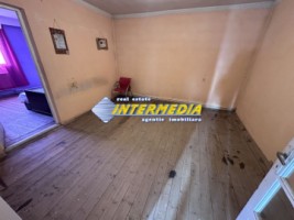 casa-vanzare-micesti-cu-730-mp-teren-si-toate-utilitatile-8