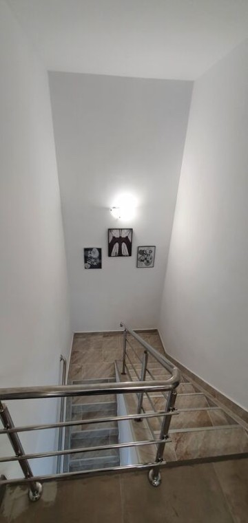mbravu-duplex-pe-5-camere-totul-nou-la-3600-leiluna-24