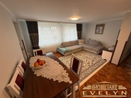 casa-cu-4-camere-pm-zona-bucovina-la-strada-principala-1