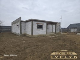 casa-la-rosu-de-vanzare-situata-in-manolesti-pret-100000-euro-neg-3